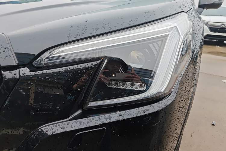 Used Subaru Forester 2022 2.0i AWD Flagship Edition EyeSight Left Front Headlight