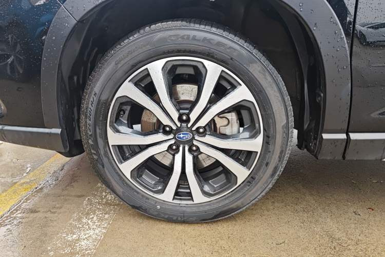 Used Subaru Forester 2022 2.0i AWD Flagship Edition EyeSight Left Front Wheel Hub
