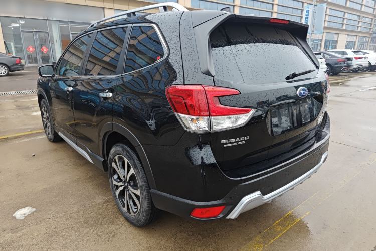 Used Subaru Forester 2022 2.0i AWD Flagship Edition EyeSight Rear Left 45 Deg