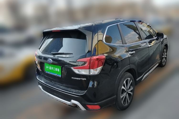 Used Subaru Forester 2022 2.0i AWD Flagship Edition EyeSight Rear Right 45 Deg