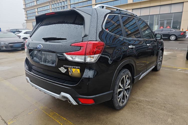 Used Subaru Forester 2022 2.0i AWD Flagship Edition EyeSight Rear Right 45 Deg