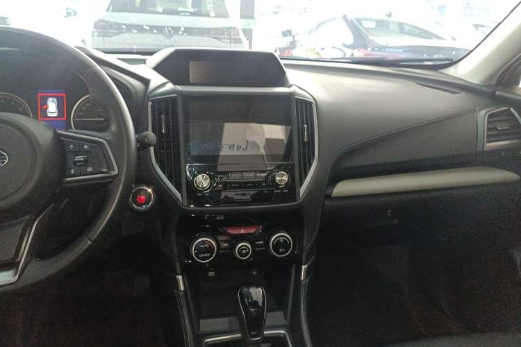 Used Subaru Forester 2022 2.0i AWD Luxury Edition EyeSight Audio And AC Panel