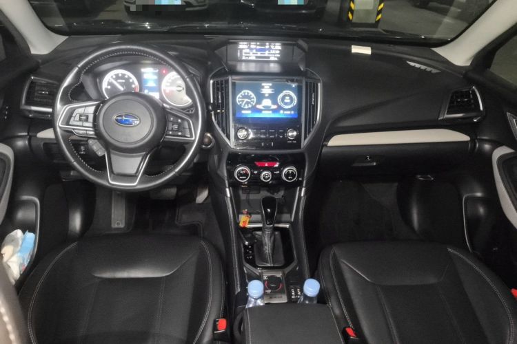 Used Subaru Forester 2022 2.0i AWD Luxury Edition EyeSight Center Console