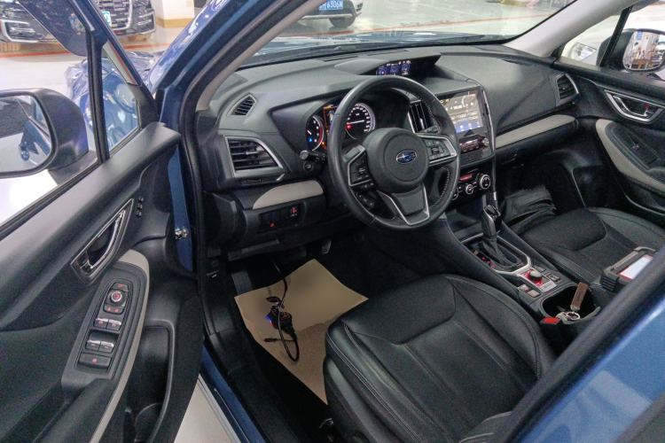 Used Subaru Forester 2022 2.0i AWD Luxury Edition EyeSight Driver Seat