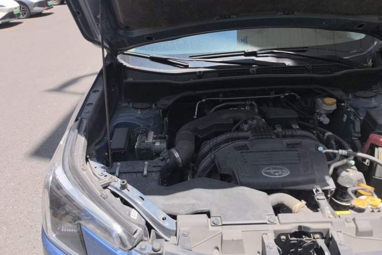 Used Subaru Forester 2022 2.0i AWD Luxury Edition EyeSight Engine Bay Right