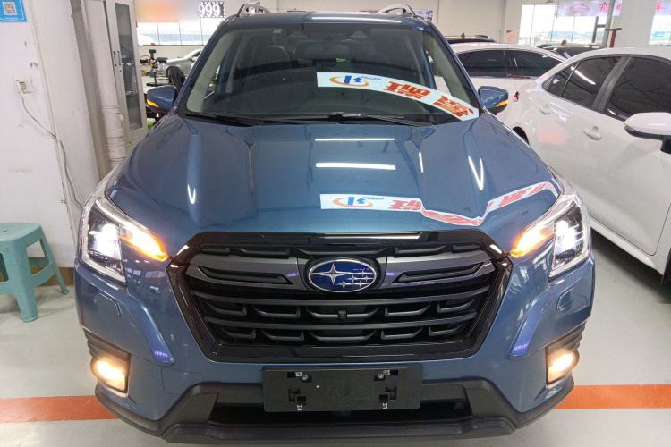 Used Subaru Forester 2022 2.0i AWD Luxury Edition EyeSight Front