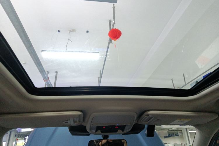 Used Subaru Forester 2022 2.0i AWD Luxury Edition EyeSight Headliner