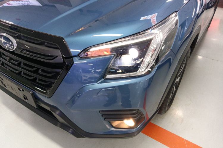 Used Subaru Forester 2022 2.0i AWD Luxury Edition EyeSight Left Front Headlight