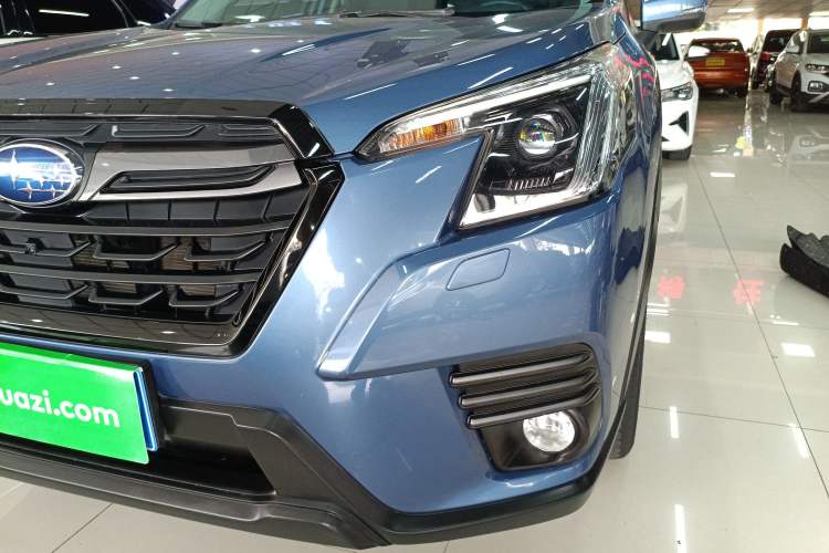 Used Subaru Forester 2022 2.0i AWD Luxury Edition EyeSight Left Front Headlight
