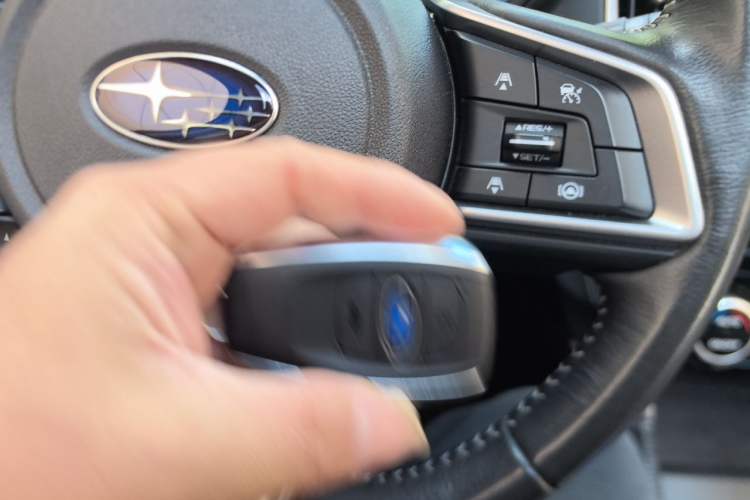 Used Subaru Forester 2022 2.0i AWD Luxury Edition EyeSight Vehicle Key