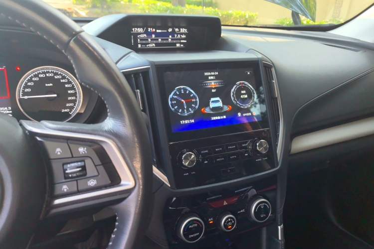 Used Subaru Forester 2022 2.0i AWD Luxury Edition EyeSight Audio And AC Panel