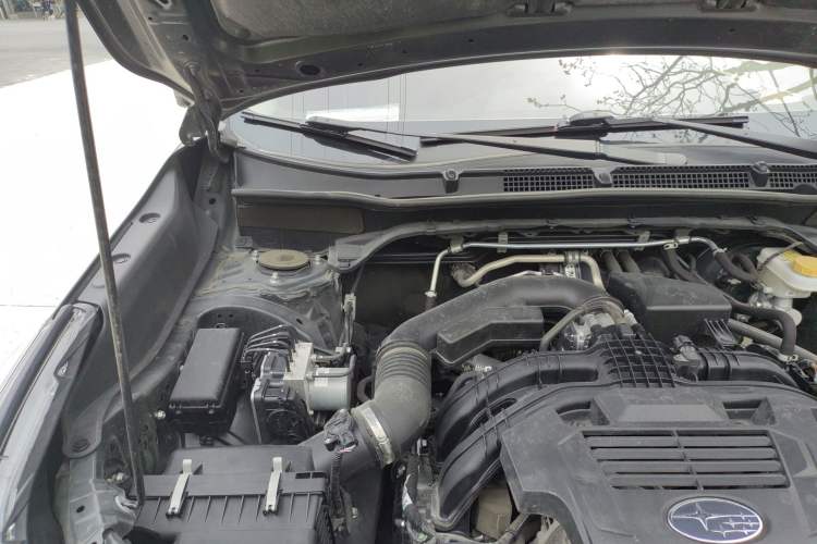 Used Subaru Forester 2022 2.0i AWD Luxury Edition Engine Bay Right
