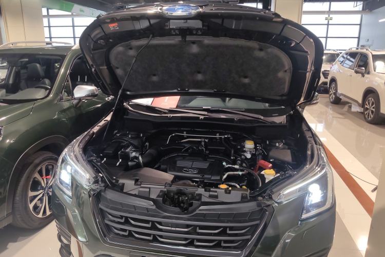 Used Subaru Forester 2022 2.0i AWD Luxury Edition EyeSight Engine Bay