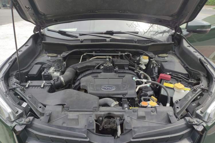 Used Subaru Forester 2022 2.0i AWD Luxury Edition Engine Bay
