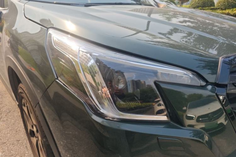 Used Subaru Forester 2022 2.0i AWD Luxury Edition EyeSight Exterior 6