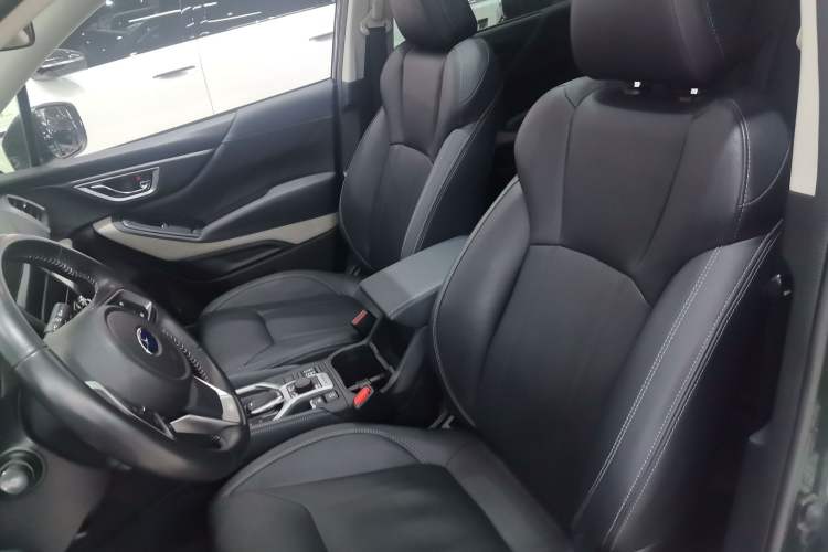 Used Subaru Forester 2022 2.0i AWD Luxury Edition EyeSight Left Front Seat