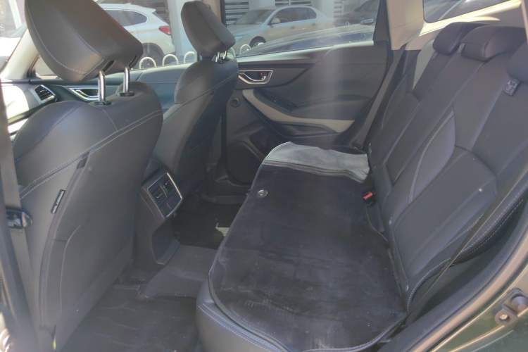 Used Subaru Forester 2022 2.0i AWD Luxury Edition Left Rear Seat