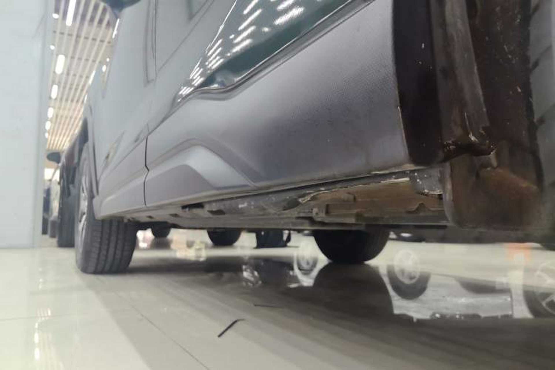 Used Subaru Forester 2022 2.0i AWD Luxury Edition EyeSight Left Side Sill