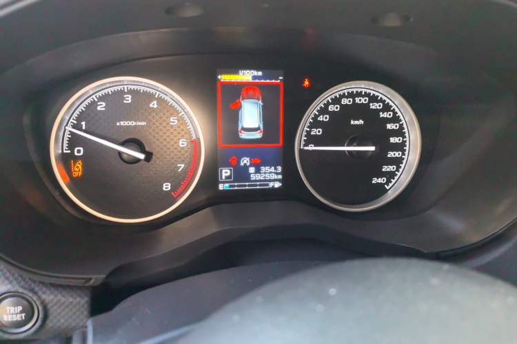 Used Subaru Forester 2022 2.0i AWD Luxury Edition EyeSight Odometer Close Up
