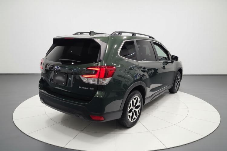 Used Subaru Forester 2022 2.0i AWD Luxury Edition EyeSight Rear Right 45 Deg