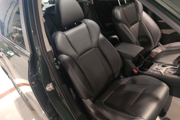 Used Subaru Forester 2022 2.0i AWD Flagship Edition EyeSight Right Front Seat
