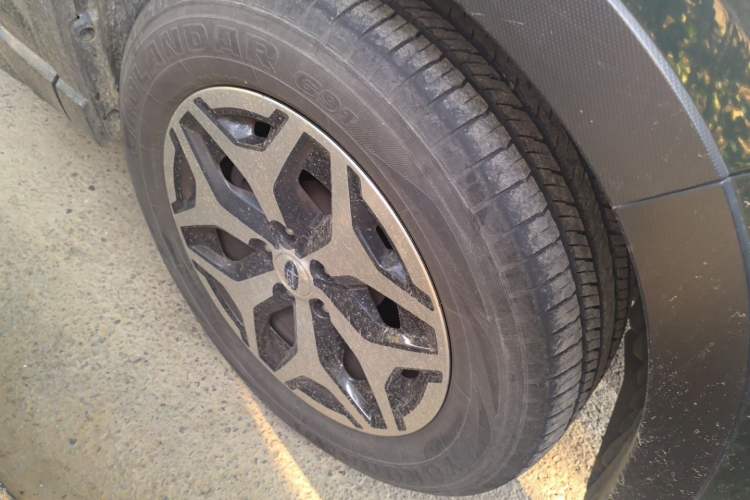 Used Subaru Forester 2022 2.0i AWD Luxury Edition EyeSight Right Front Wheel Hub