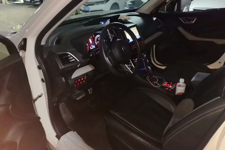 Used Subaru Forester 2022 2.0i AWD Flagship Edition EyeSight Driver Seat