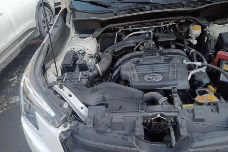 Used Subaru Forester 2022 2.0i AWD Luxury Edition Engine Bay Right