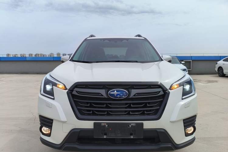 Used Subaru Forester 2022 2.0i AWD Luxury Edition EyeSight Front