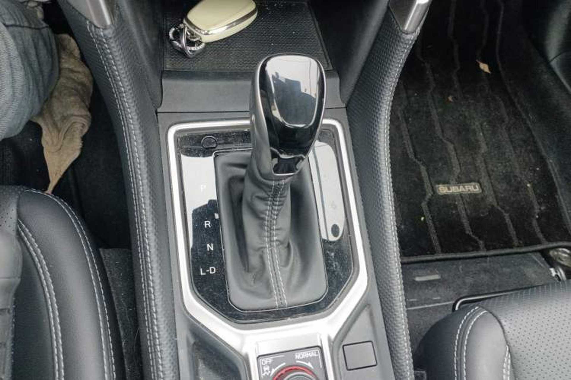 Used Subaru Forester 2022 2.0i AWD Luxury Edition EyeSight Gear Lever
