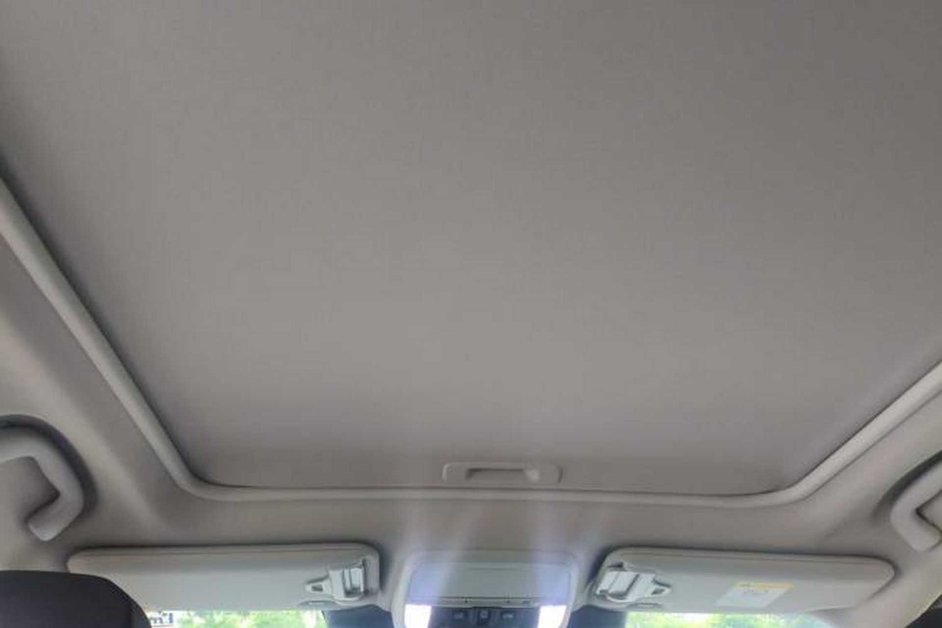 Used Subaru Forester 2022 2.0i AWD Luxury Edition EyeSight Headliner