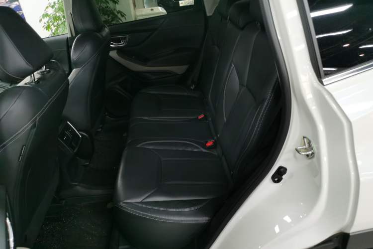 Used Subaru Forester 2022 2.0i AWD Luxury Edition EyeSight Left Rear Seat