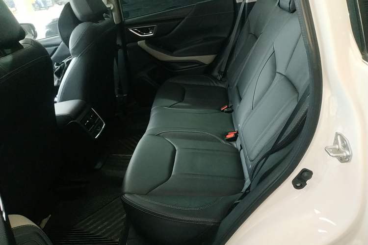 Used Subaru Forester 2022 2.0i AWD Luxury Edition EyeSight Left Rear Seat