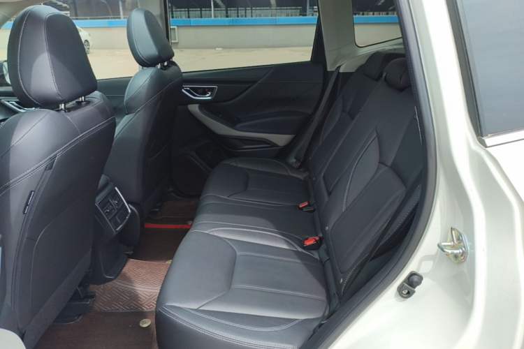 Used Subaru Forester 2022 2.0i AWD Luxury Edition EyeSight Left Rear Seat
