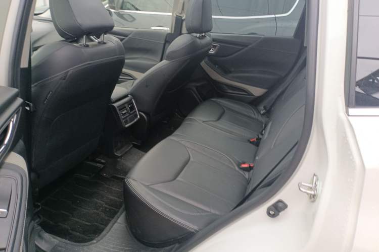 Used Subaru Forester 2022 2.0i AWD Luxury Edition EyeSight Left Rear Seat
