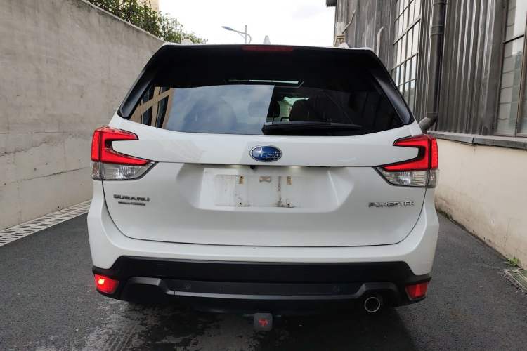 Used Subaru Forester 2022 2.0i AWD Luxury Edition EyeSight Rear