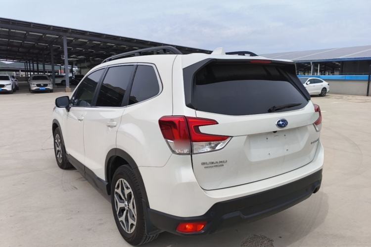Used Subaru Forester 2022 2.0i AWD Luxury Edition EyeSight Rear Left 45 Deg