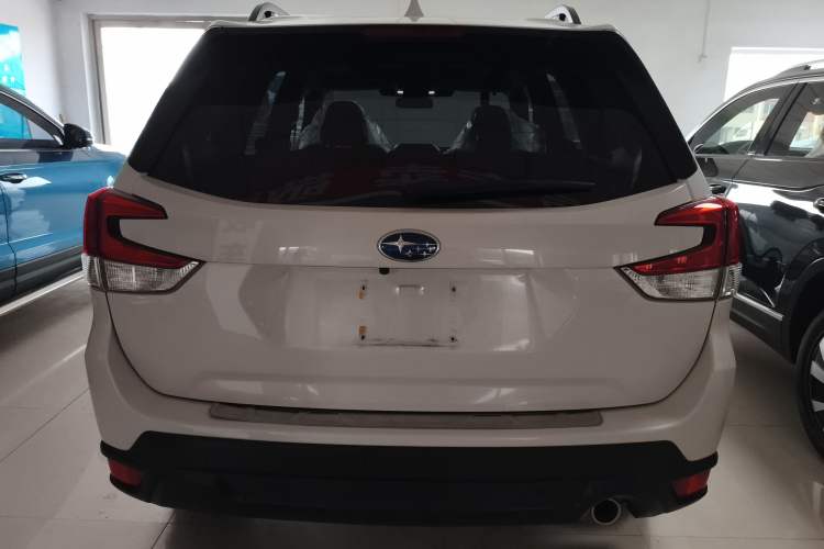 Used Subaru Forester 2022 2.0i AWD Luxury Edition EyeSight Rear