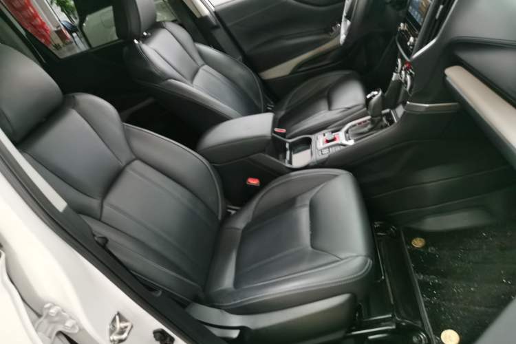 Used Subaru Forester 2022 2.0i AWD Luxury Edition EyeSight Right Front Seat