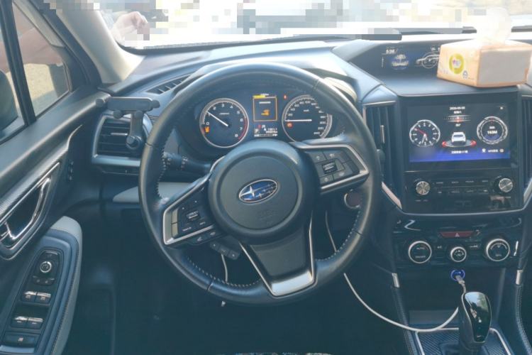 Used Subaru Forester 2022 2.0i AWD Luxury Edition EyeSight Steering Wheel