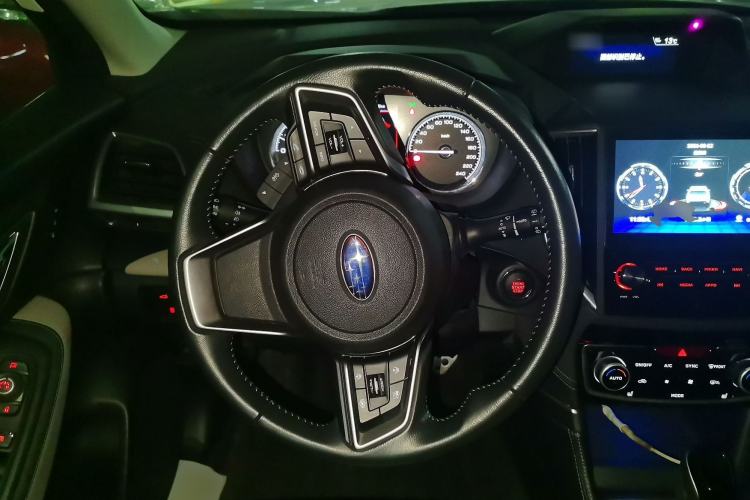 Used Subaru Forester 2022 2.0i AWD Flagship Edition EyeSight Steering Wheel