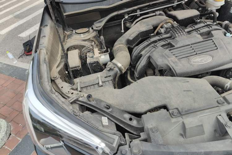 Used Subaru Forester 2024 2.5i AWD Flagship Edition EyeSight Engine Bay Right