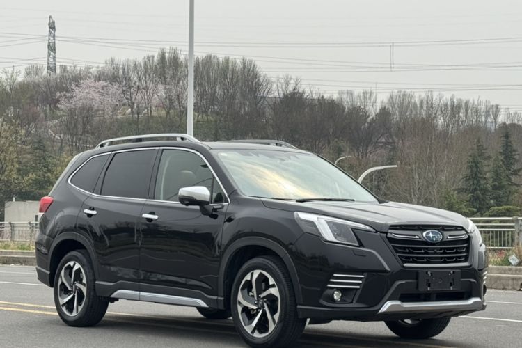 Used Subaru Forester 2024 2.5i AWD Flagship Edition EyeSight Exterior 3