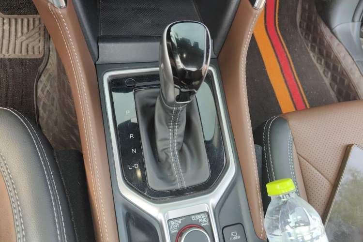 Used Subaru Forester 2024 2.5i AWD Flagship Edition EyeSight Gear Lever