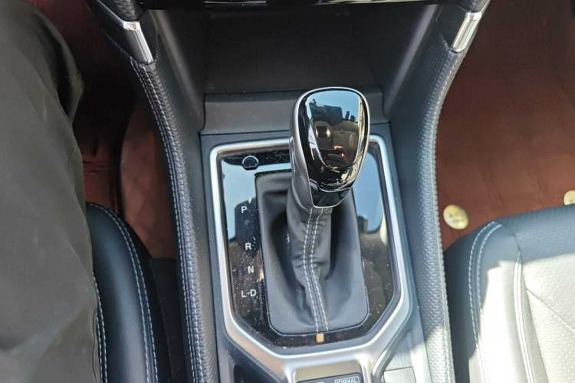 Used Subaru Forester 2024 2.5i AWD Premium Edition EyeSight Gear Lever