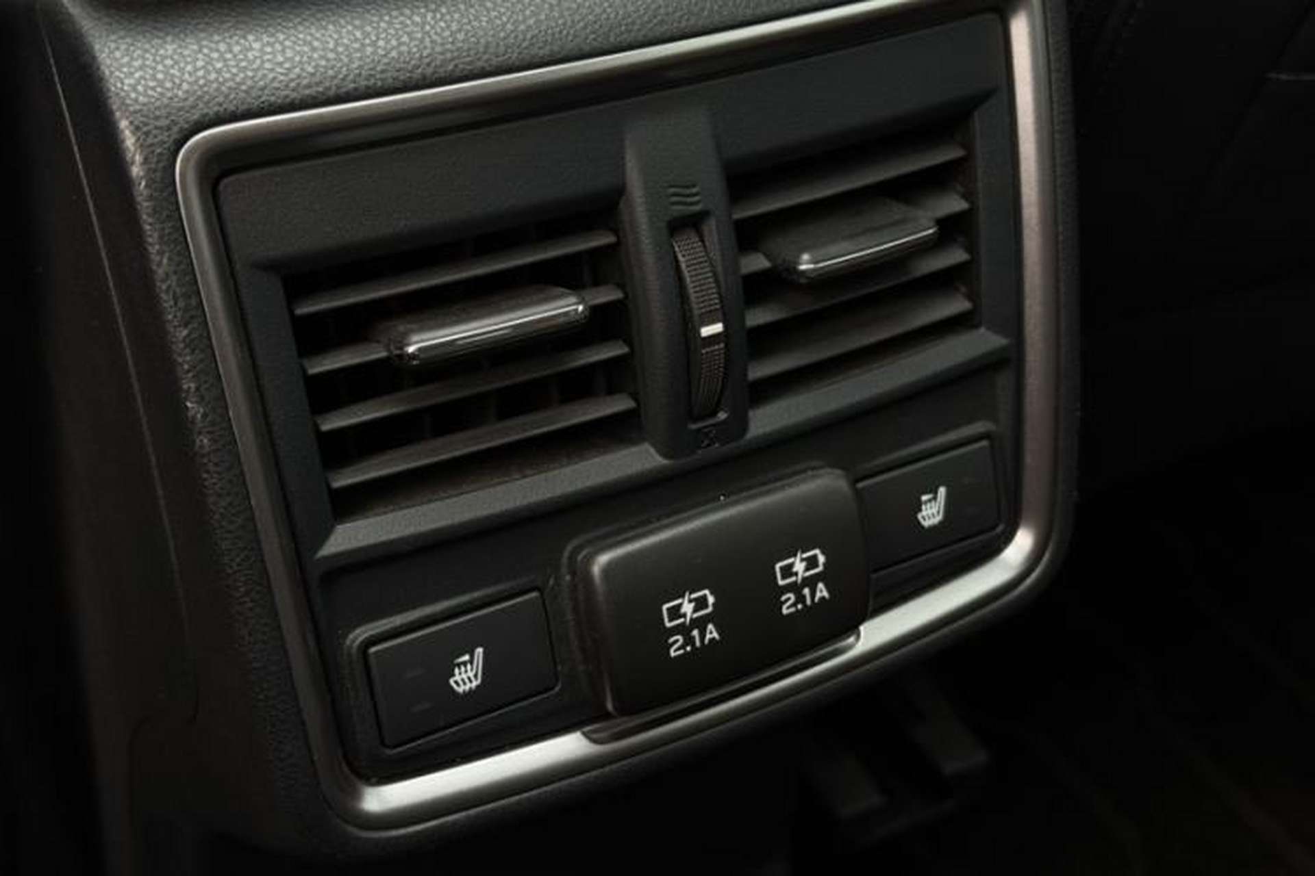 Used Subaru Forester 2024 2.5i AWD Flagship Edition EyeSight Interior 2