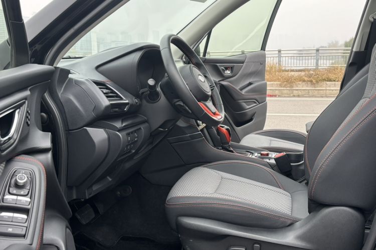 Used Subaru Forester 2024 2.5i AWD X Sport Edition EyeSight Interior 2
