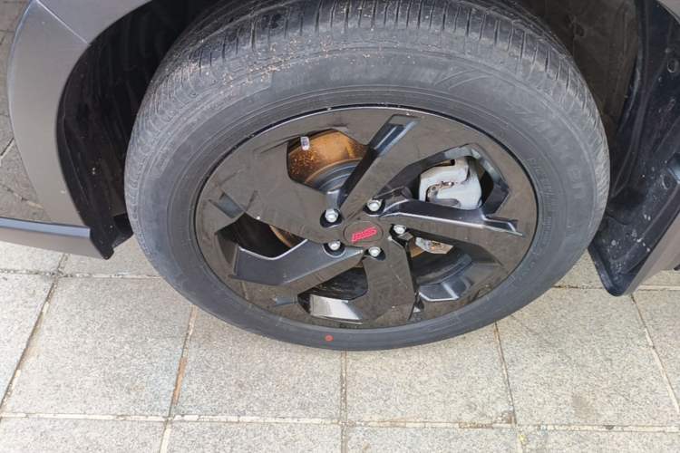 Used Subaru Forester 2024 STI Sport Left Front Wheel Hub