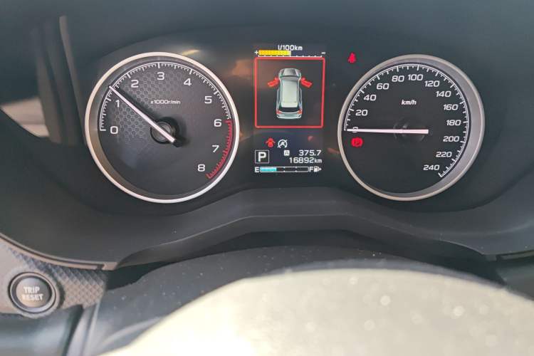 Used Subaru Forester 2024 2.5i AWD Premium Edition EyeSight Odometer Close Up