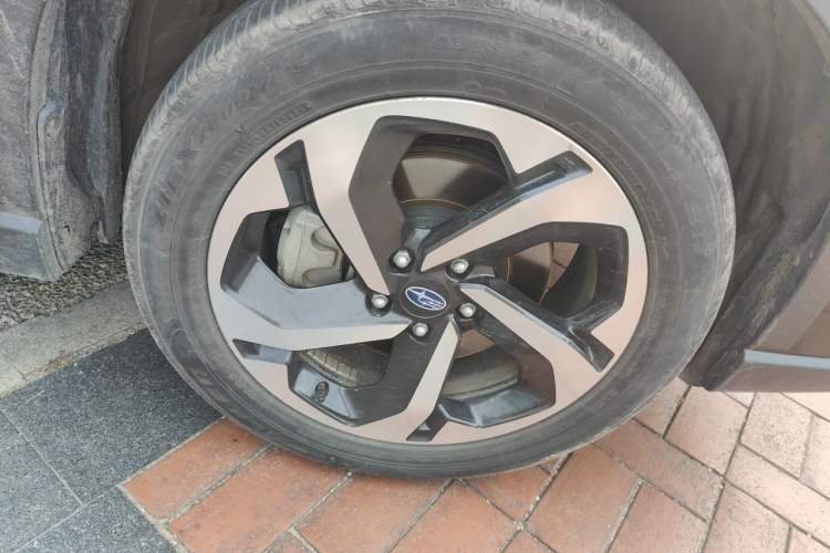 Used Subaru Forester 2024 2.5i AWD Flagship Edition EyeSight Right Front Wheel Hub